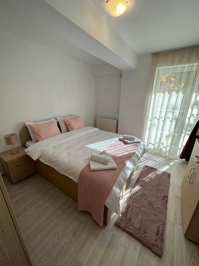 Fly Airport Residences & Therme-Self Check-In Otopeni Eksteriør bilde